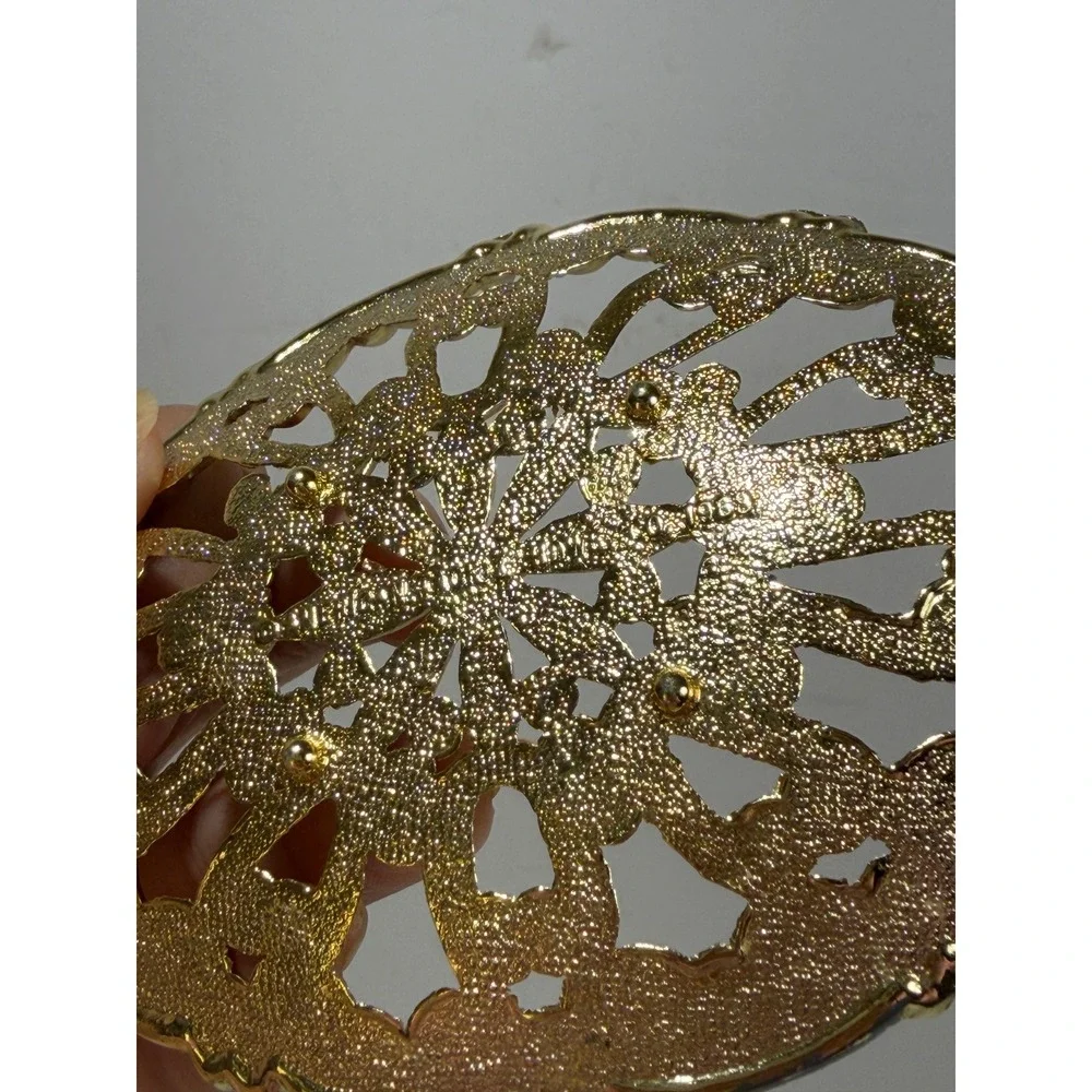 Vintage 1983 American tack howe Gold Filigree‎ Oval Trinket Jewelry Dish Footed